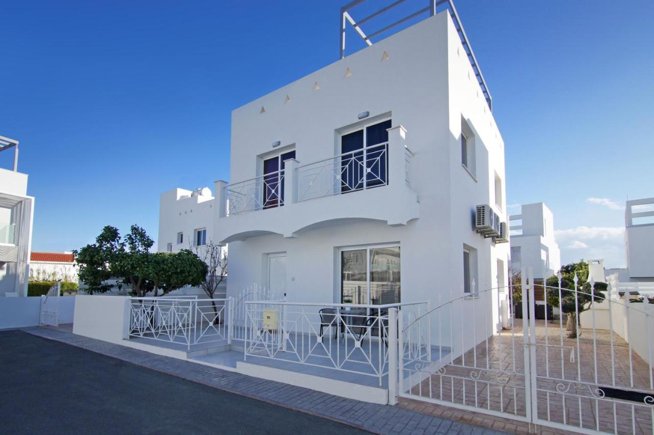Villa Nissinia - Nissi Beach Area Ayia Napa Exteriör bild